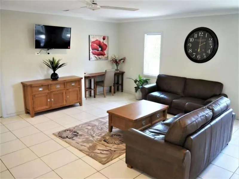 فندق Martyn St House كيرنز أستراليا